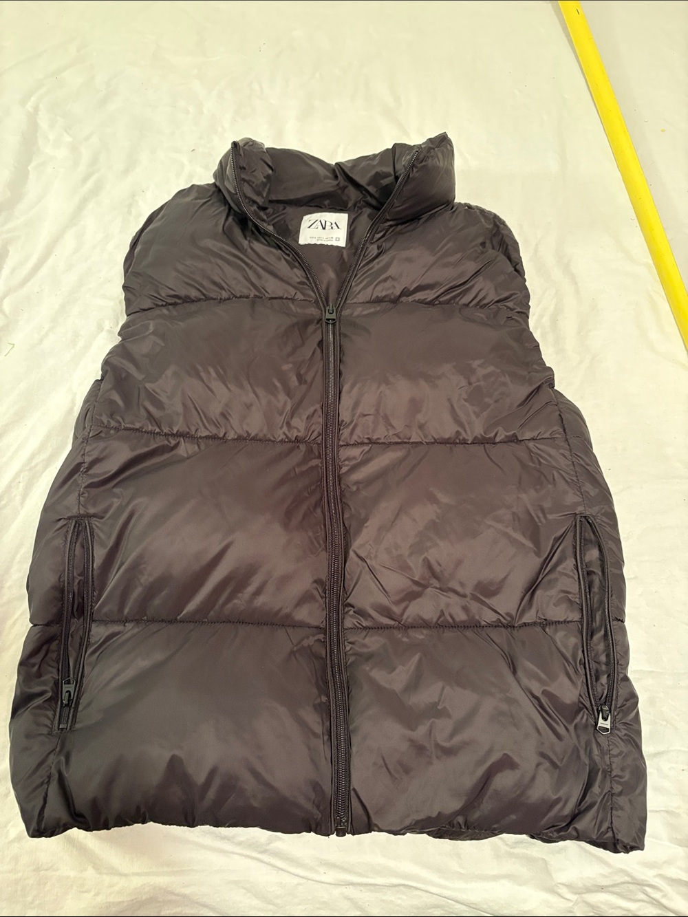 Zara Black Nylon Puffer Vest Size S